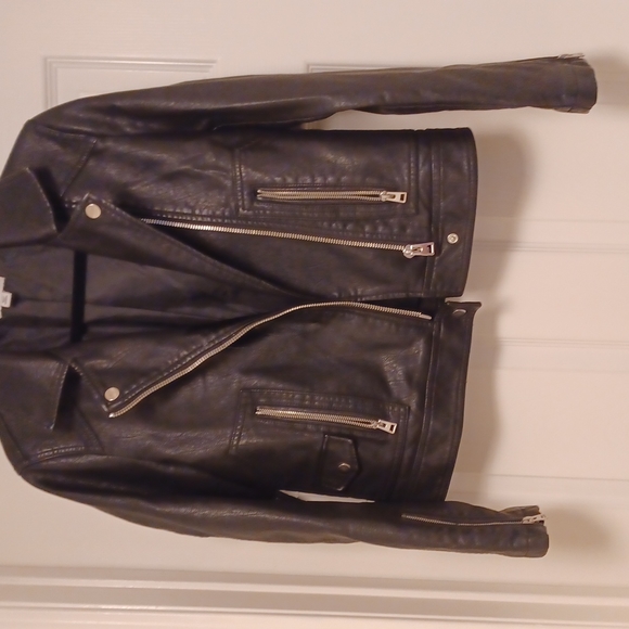 Topshop Jackets & Blazers - Womens crop motorcycle jacket NWOT